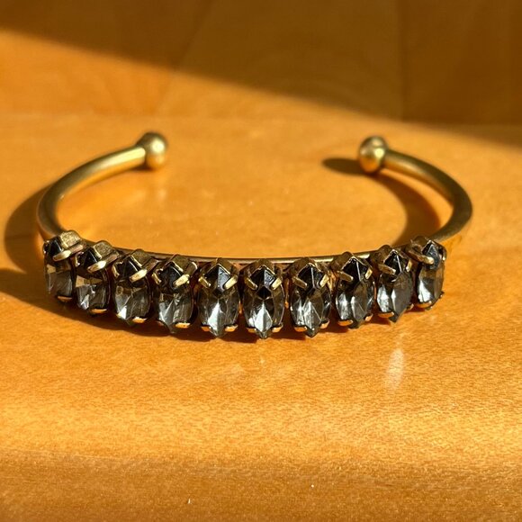 Incredibly stunning Elizabeth Cole Cuff Bracelet - Picture 2 of 3